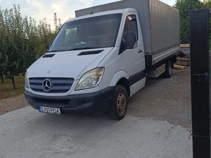 Mercedes-Benz Sprinter