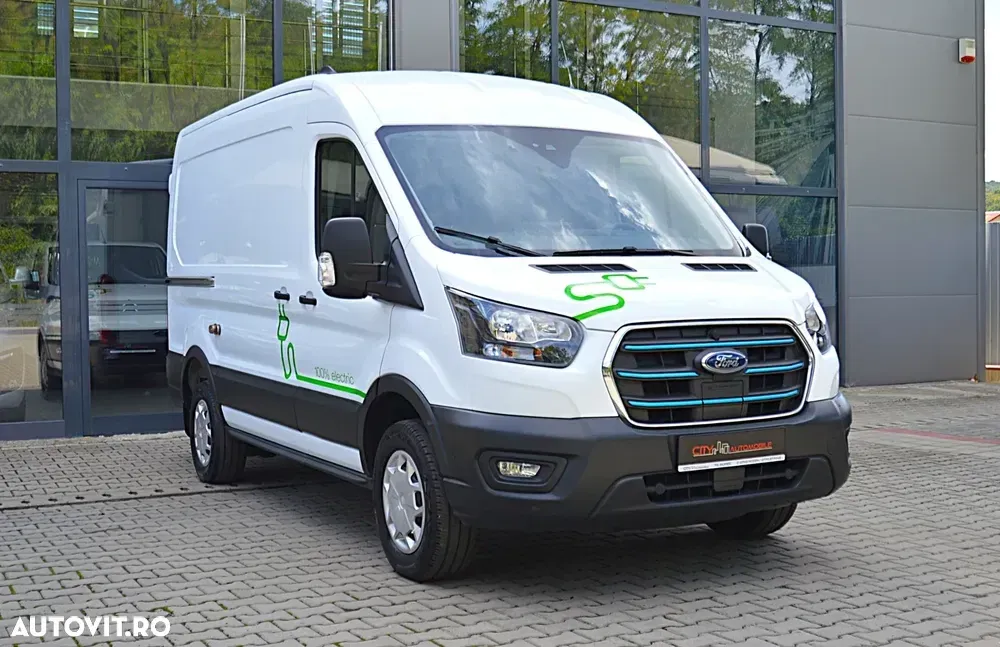 Ford E-TRANSIT L2H2 3500KG N1 — imagine 3