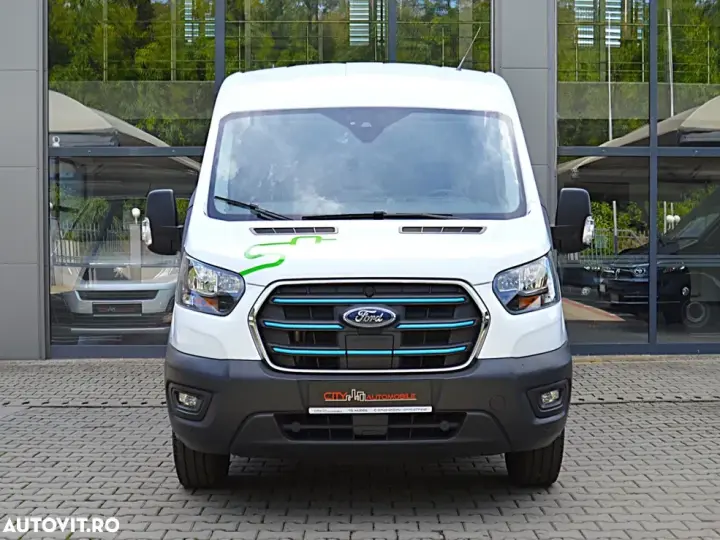 Ford E-TRANSIT L2H2 3500KG N1