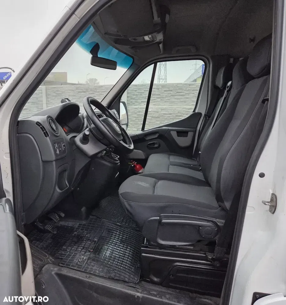 Renault Master — imagine 3