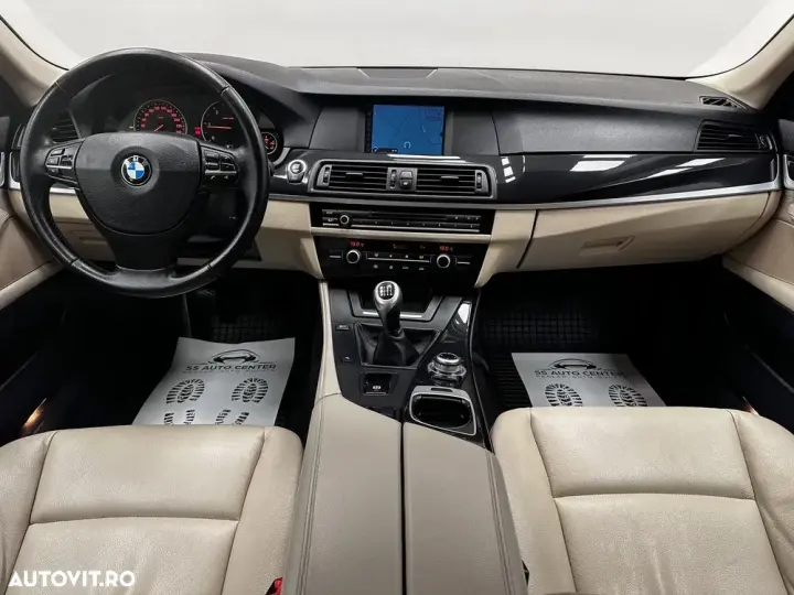 BMW Seria 5 F10/F11/F07 [2010 - 2017] 520d