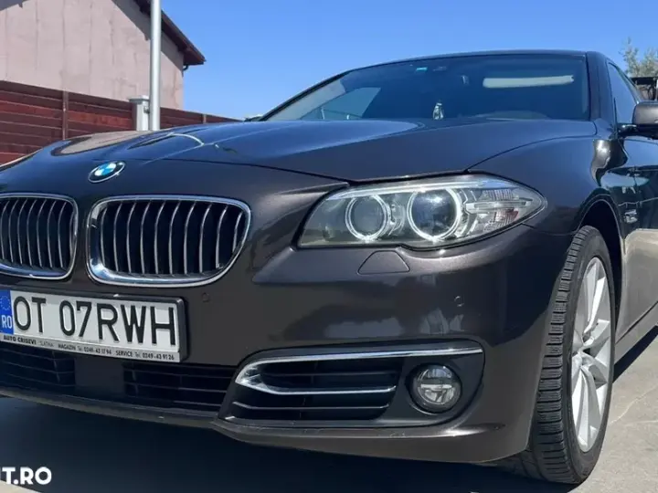 BMW Seria 5 F10/F11/F07 [2010 - 2017] 530d xDrive