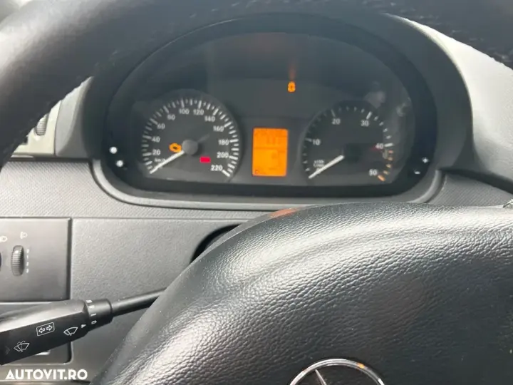 Mercedes-Benz Vito 110