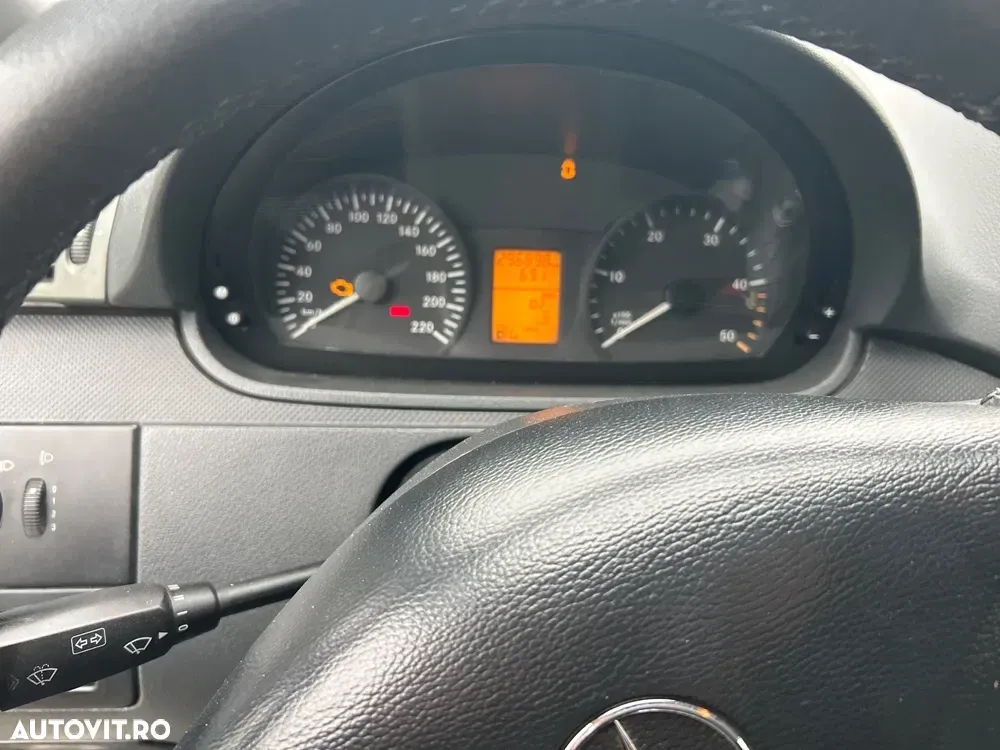 Mercedes-Benz Vito 110 — imagine 2