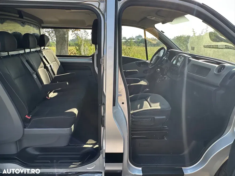 Renault Trafic Mixt Lung 140 CP — imagine 5