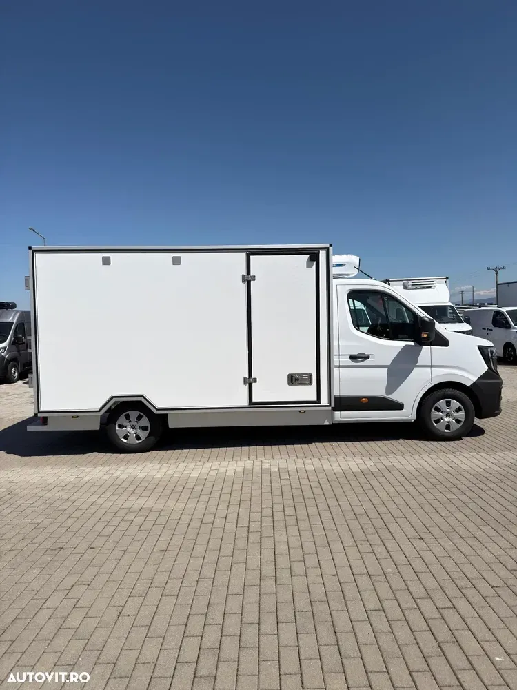 Renault Master — imagine 3