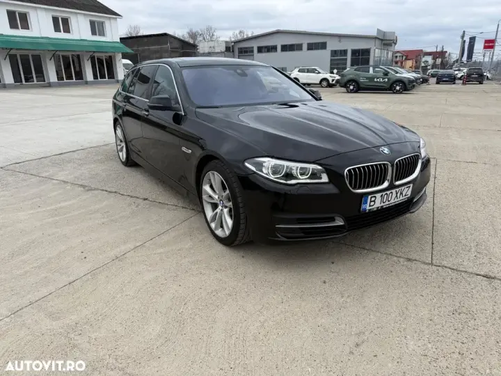 BMW Seria 5 F10/F11/F07 [2010 - 2017] 525d Aut.