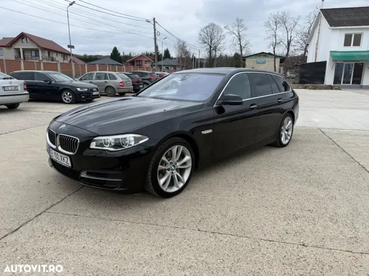 BMW Seria 5 F10/F11/F07 [2010 - 2017] 525d Aut.