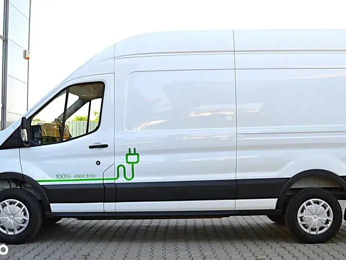 Ford E-TRANSIT L3H3 3500KG