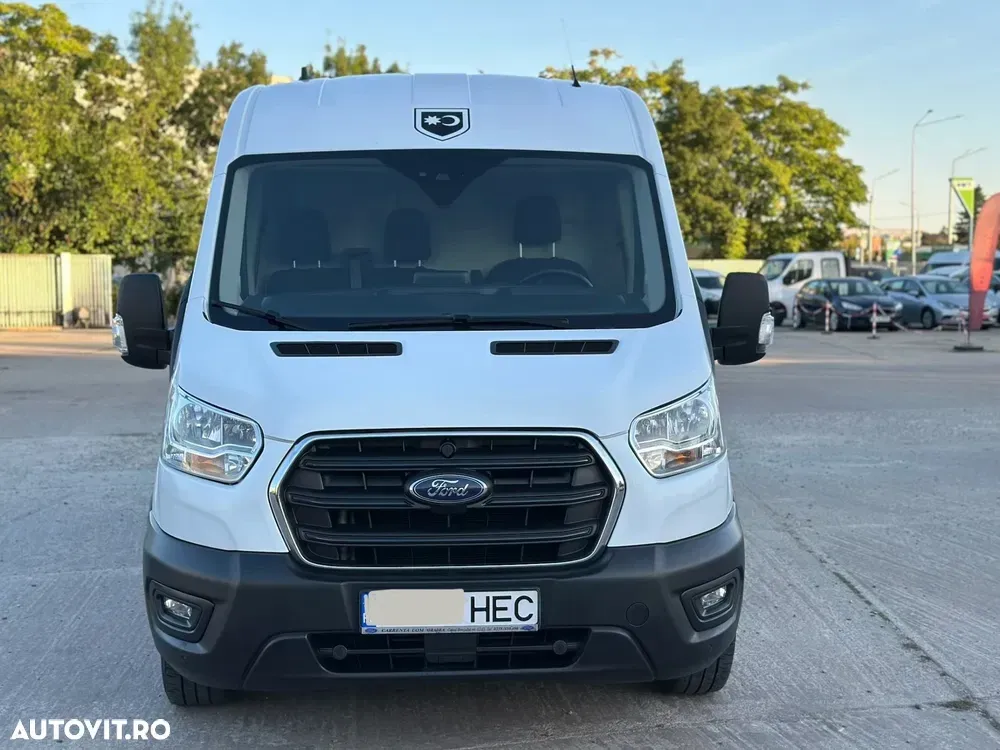 Ford Transit hybrid — imagine 3