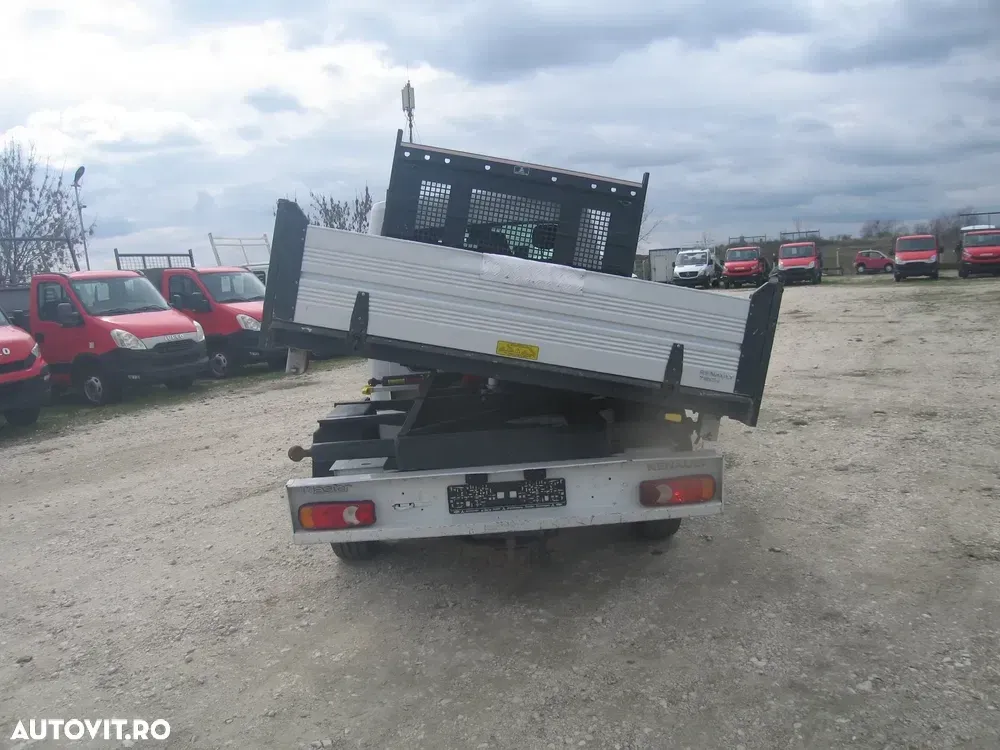 Renault MASTER , 3 LOC. BASCULABILA 3 PARTI , CLIMA . NAVIGATIE . — imagine 6