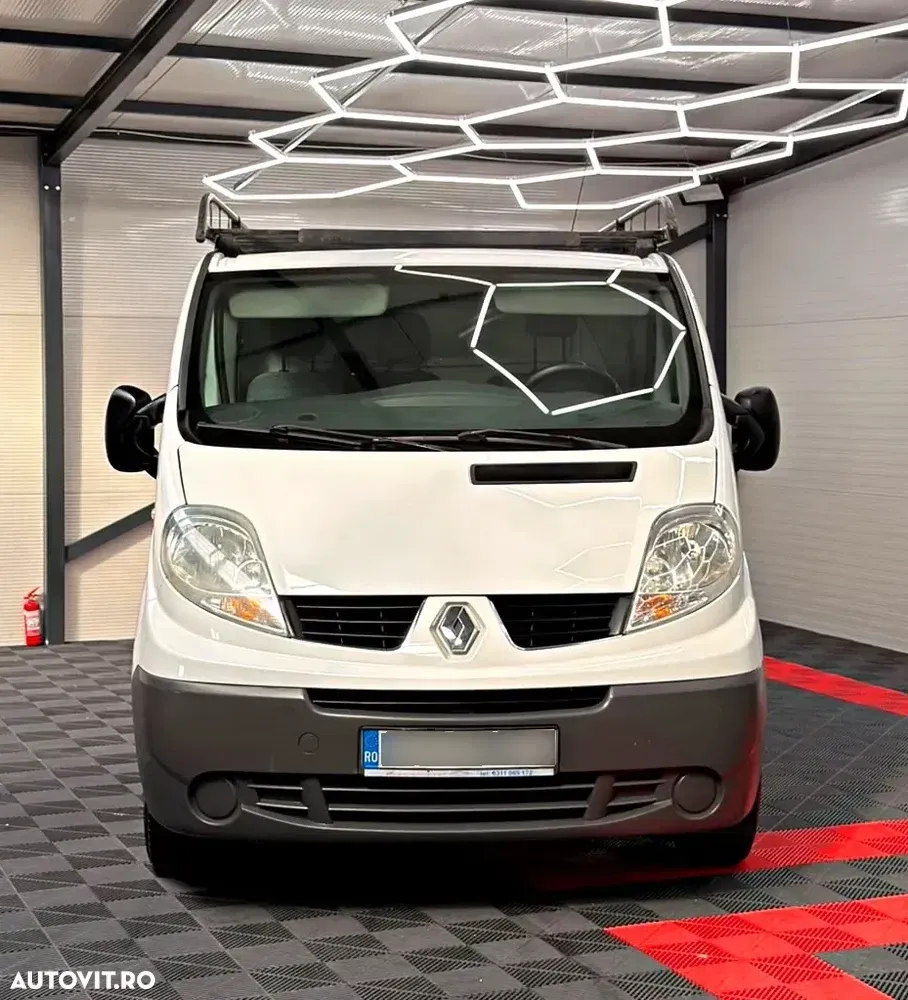Renault TRAFIC — imagine 2