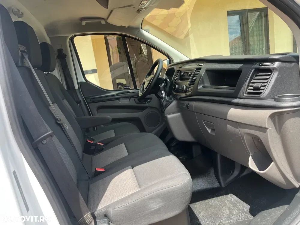 Ford Transit Custom — imagine 5