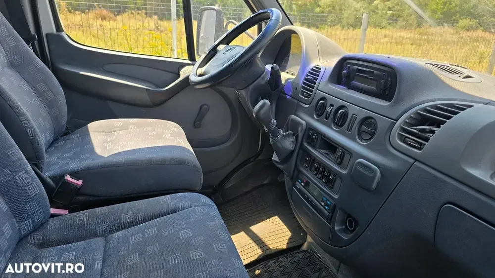Mercedes-Benz Sprinter 4x4 416 — imagine 3
