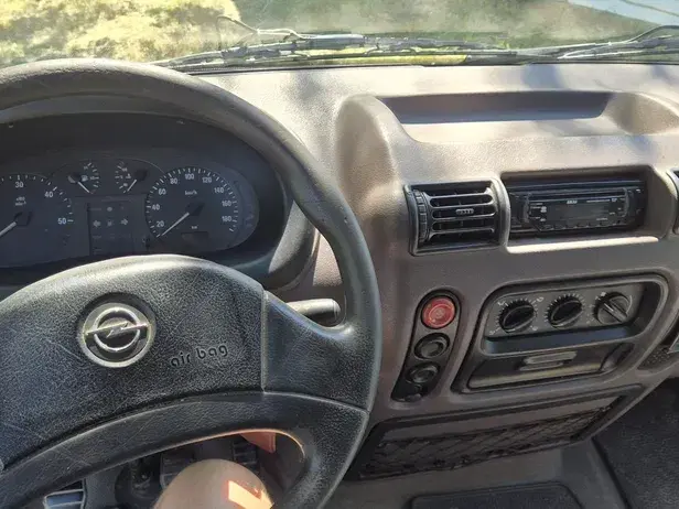 Opel Movano