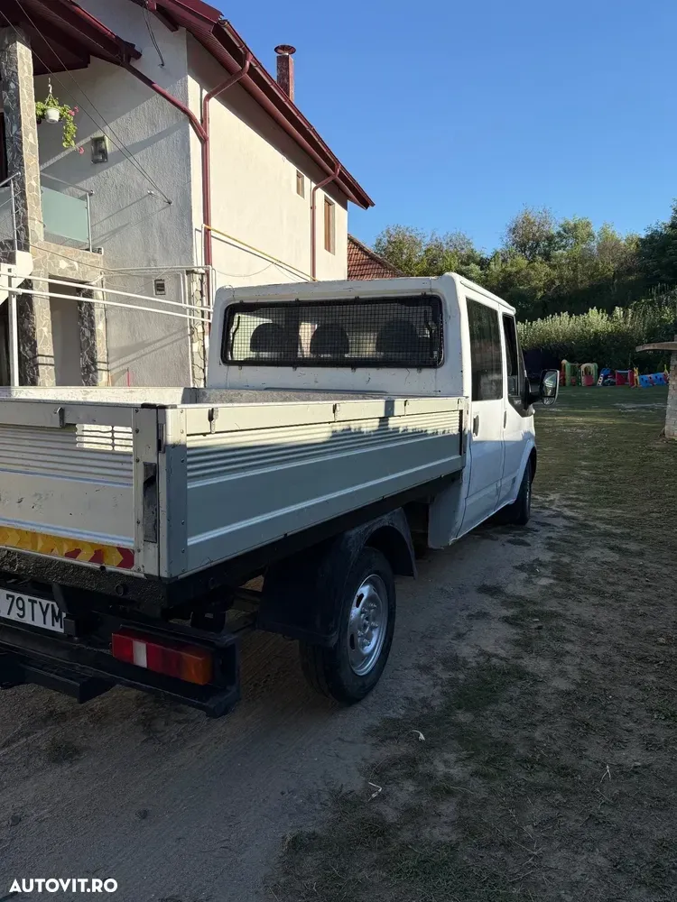 Ford Transit — imagine 5