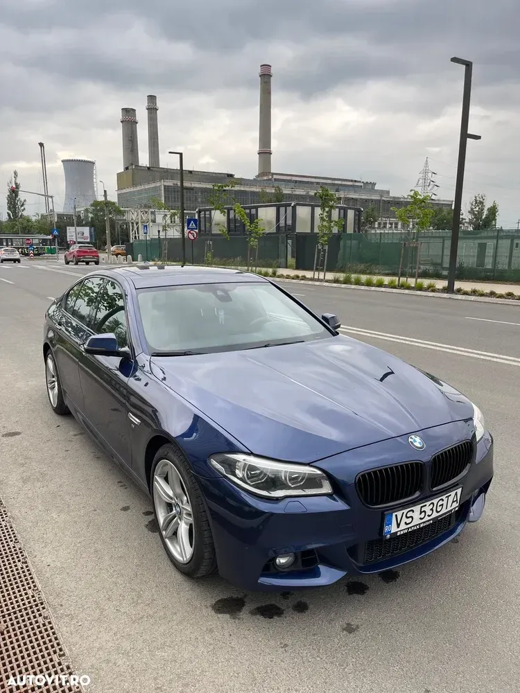 BMW Seria 5 F10/F11/F07 [2010 - 2017] 530d xDrive AT — imagine 3