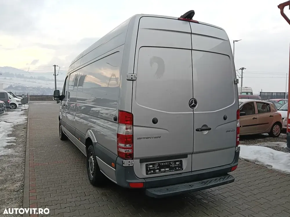 Mercedes-Benz Sprinter — imagine 3
