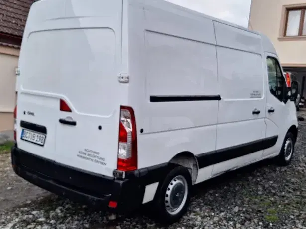 Opel Movano