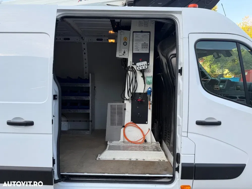 Renault MASTER Autonacela PRB — imagine 5