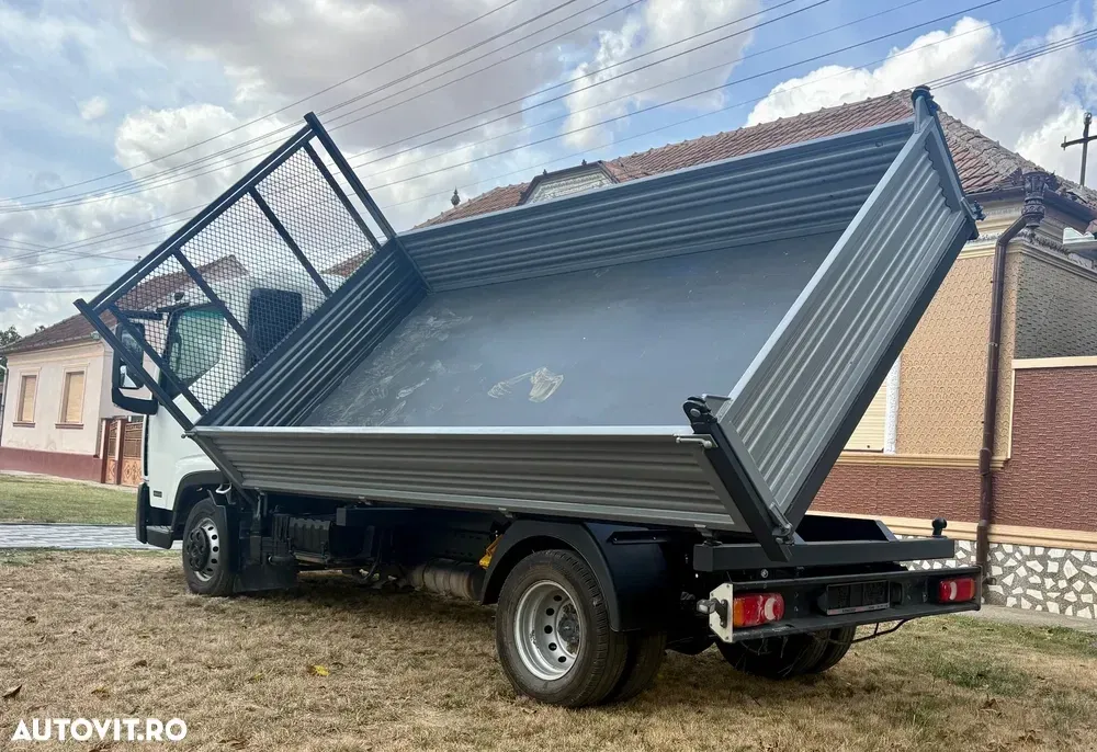 Nissan ATLEON — imagine 3