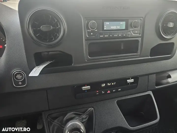 Mercedes-Benz Sprinter 314 CDI - model mediu