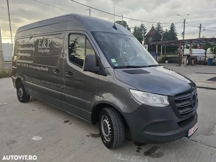 Mercedes-Benz Sprinter 314 CDI - model mediu
