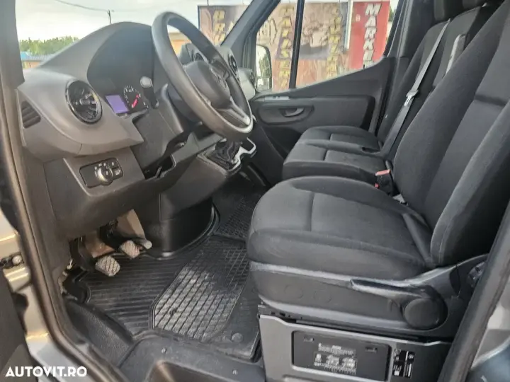 Mercedes-Benz Sprinter 314 CDI - model mediu