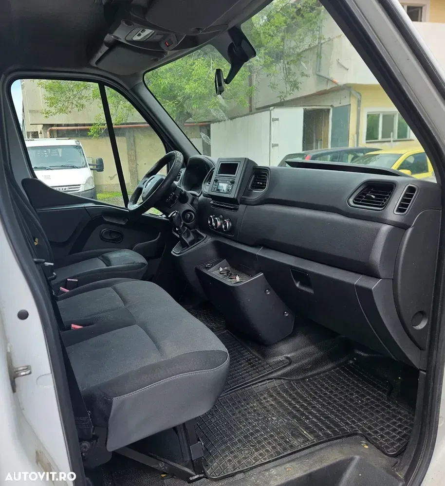 Renault Master — imagine 3