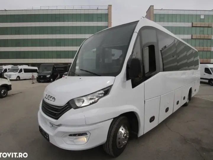 Iveco 70c18 29+1+1