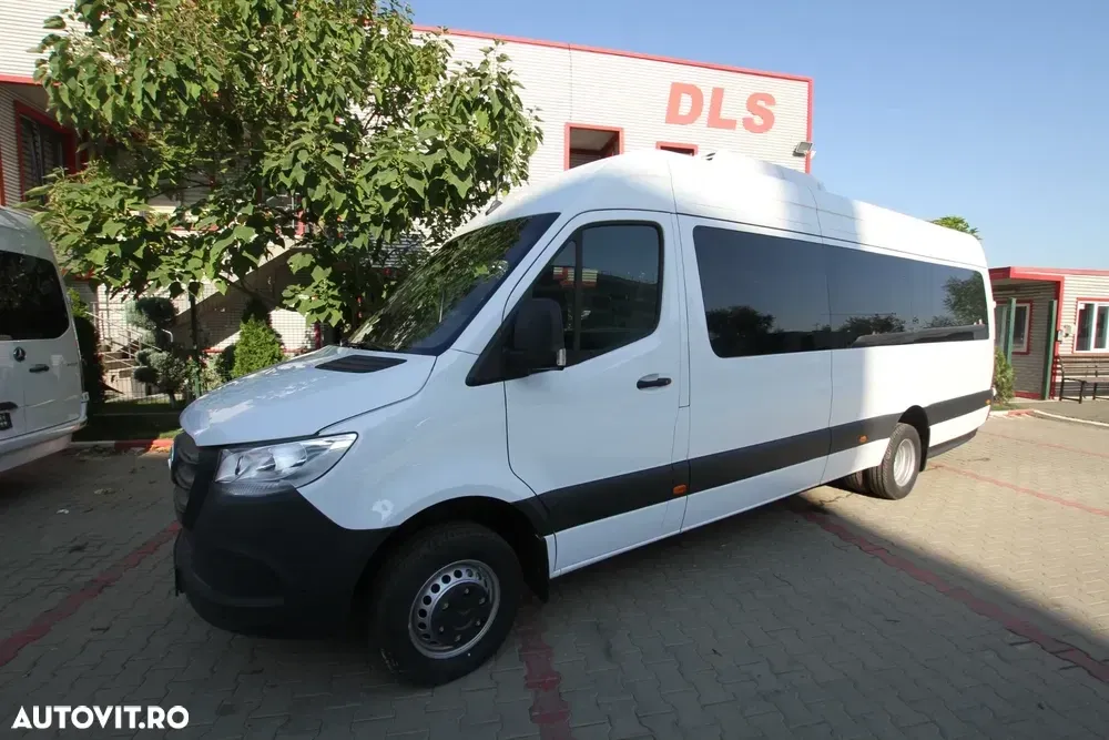 Mercedes-Benz sprinter 517 22+1+1 *stock* — imagine 4