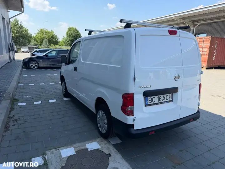 Nissan NV200