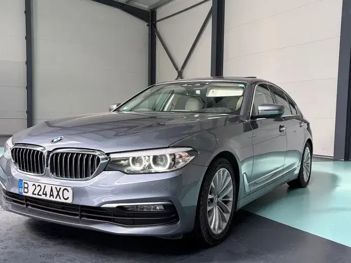 BMW Seria 5 520d AT