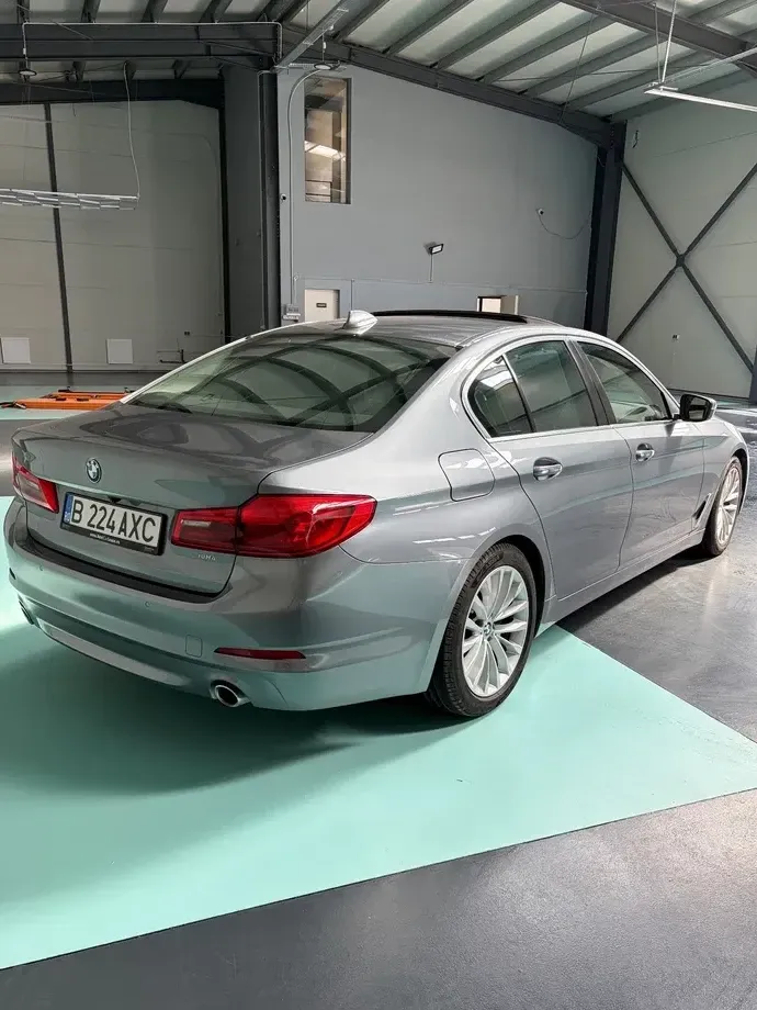 BMW Seria 5 520d AT — imagine 4