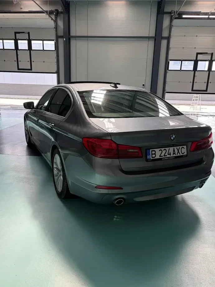 BMW Seria 5 520d AT — imagine 3