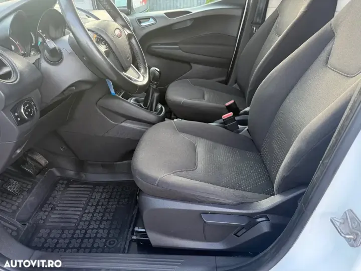 Ford Transit Courier