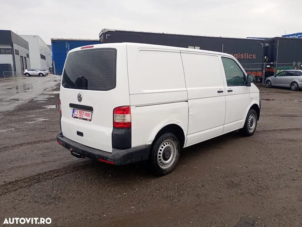 Volkswagen Transporter T5 Facelift T6 — imagine 4