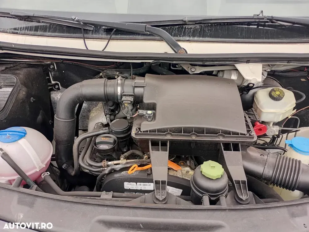 Volkswagen Crafter 2.5 TDi — imagine 6
