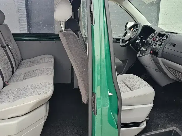 Volkswagen Transporter T5 Doka