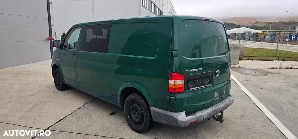 Volkswagen Transporter T5 Doka — imagine 3