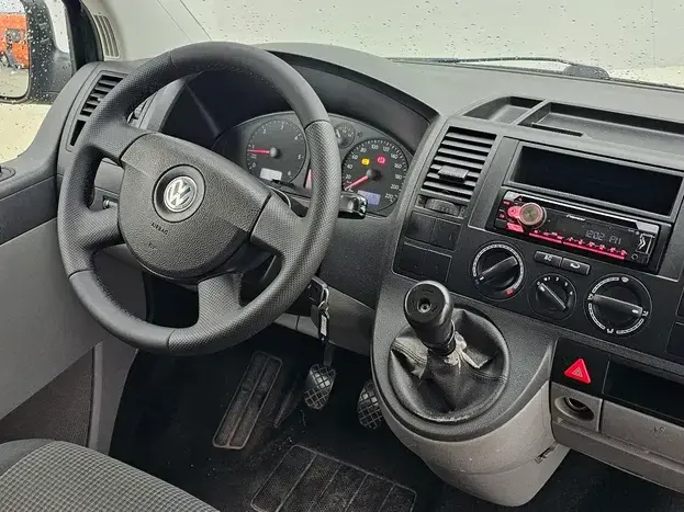 Volkswagen Transporter T5 Doka