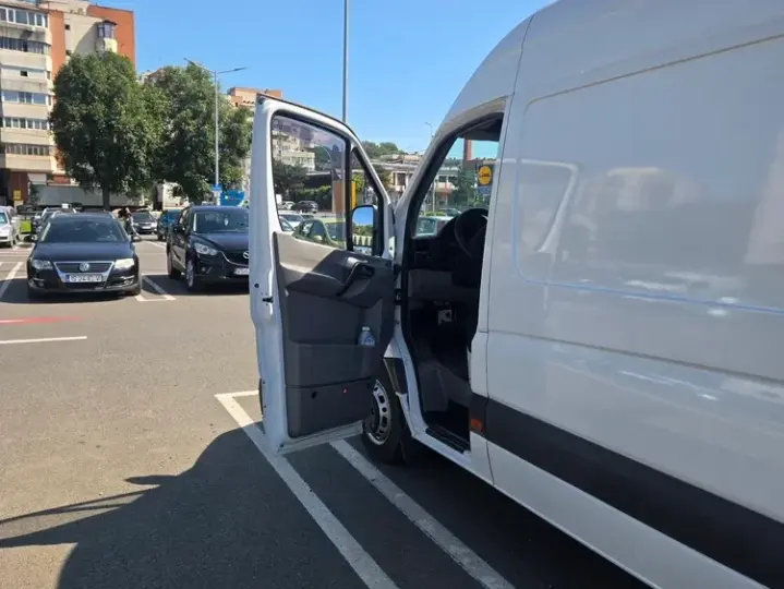 Mercedes-Benz SPRINTER 519 CDI