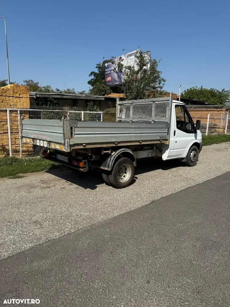 Ford Transit — imagine 5
