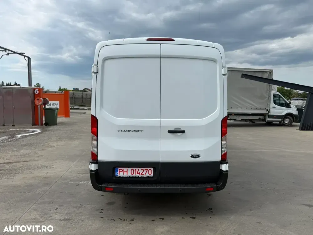 Ford Transit L3H2 2.0 Diesel 130 HP — imagine 5
