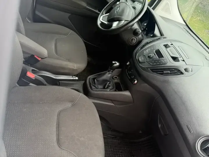 Ford Transit Courier 1.5 TDCi