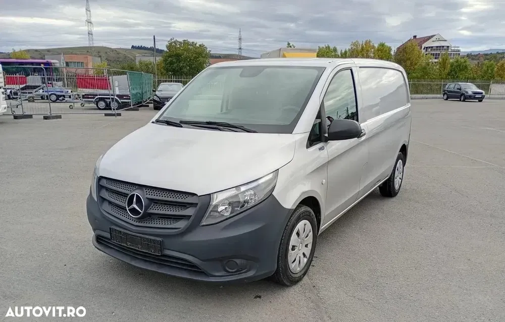Mercedes-Benz Vito 111 cdi — imagine 2