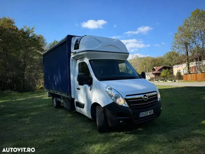 Opel Movano