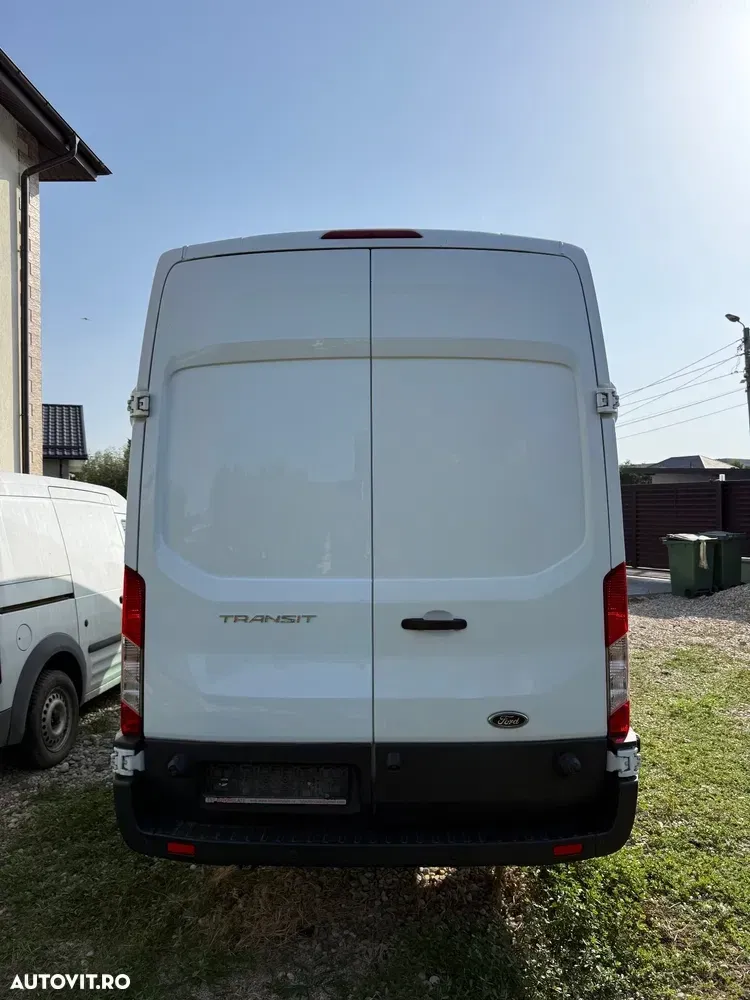 Ford Transit — imagine 6