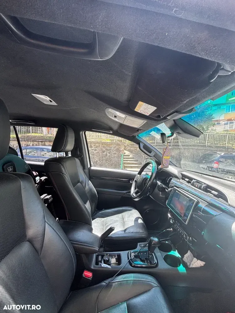 Toyota Hilux — imagine 4