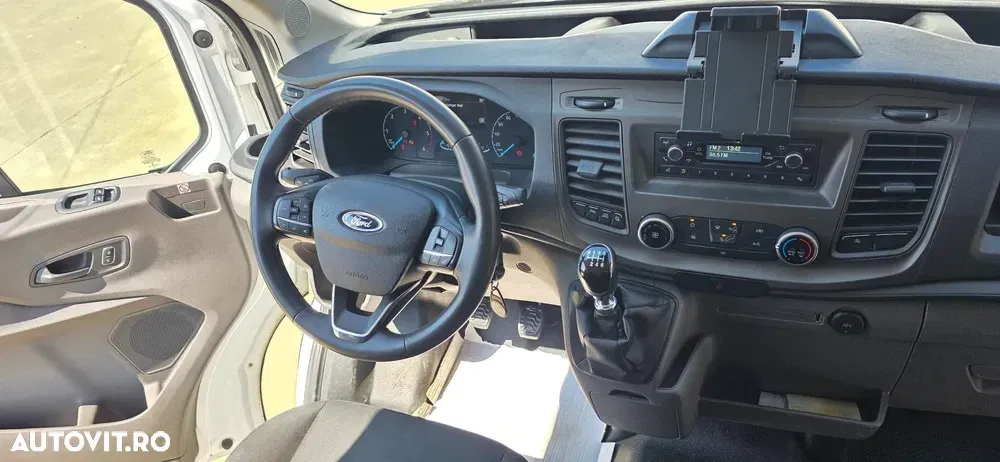 Ford TRANZIT — imagine 5